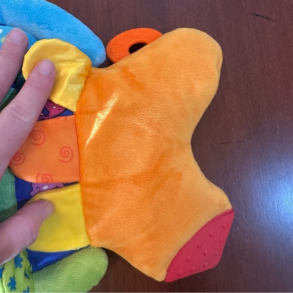 Melissa & Doug Flip Fish Soft Baby Toy - Picture 8 of 9